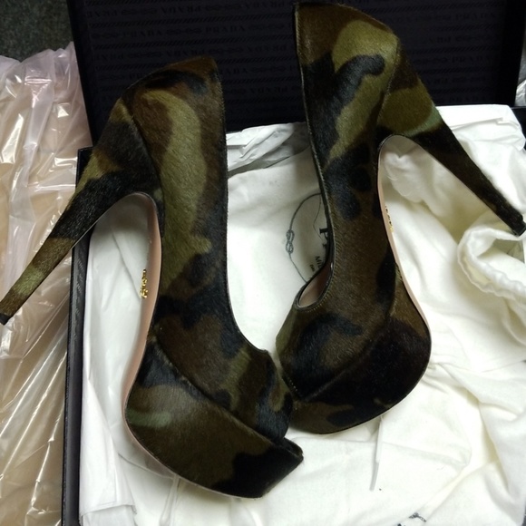 PRADA - Platform real fur camo - Picture 3 of 4